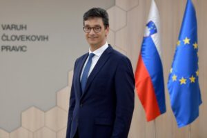 Varuh človekovih pravic Peter Svetina